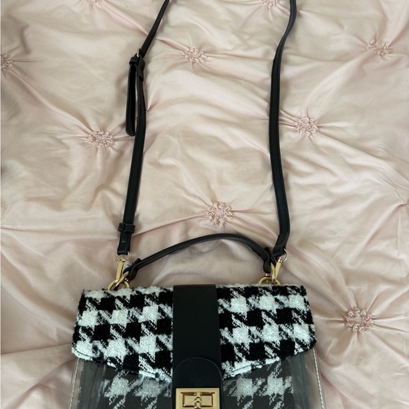 AKIRA Handbags - AKIRA Black and White Houndstooth Crossbody Bag
